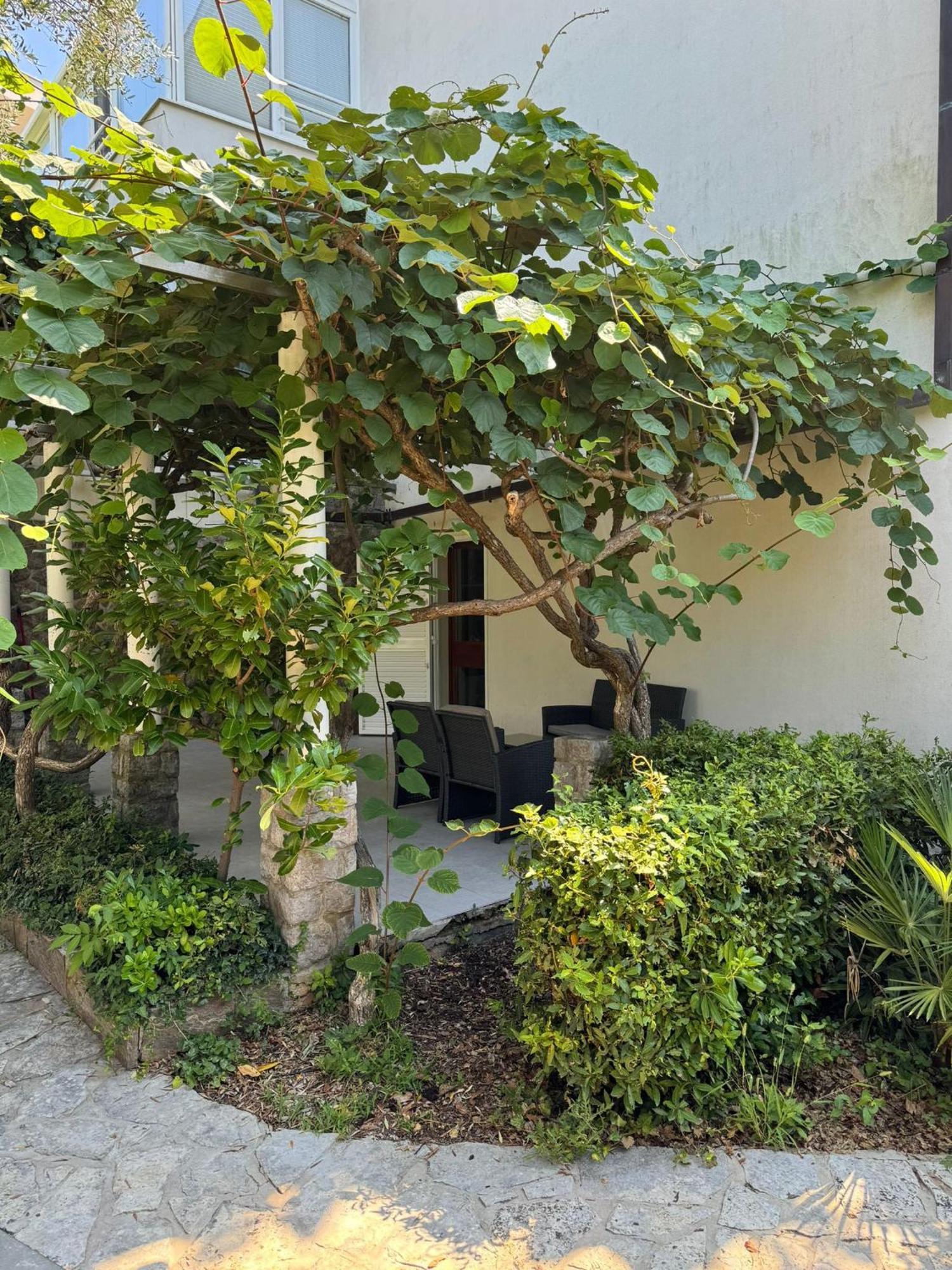 Apartman Kucer Krk Town Exterior photo